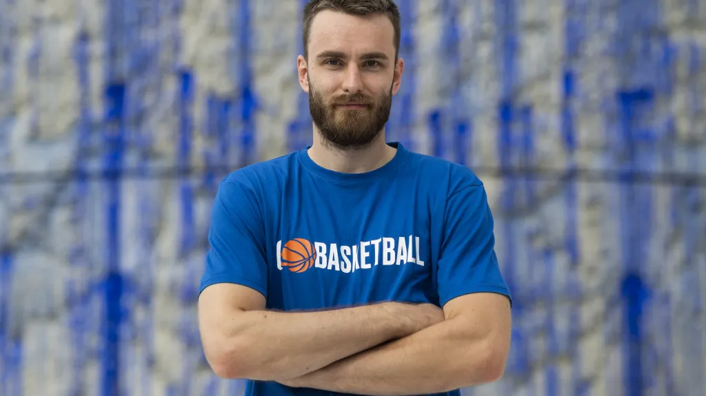 Basketbalista David Jelínek