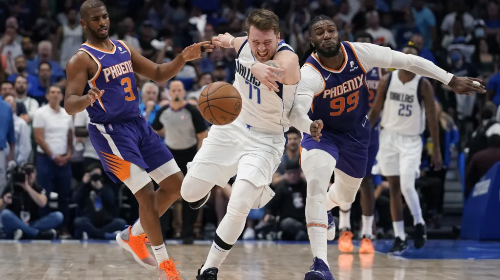 Utkání Dallas - Phoenix