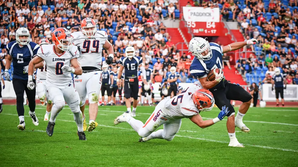 Domácí americký fotbal