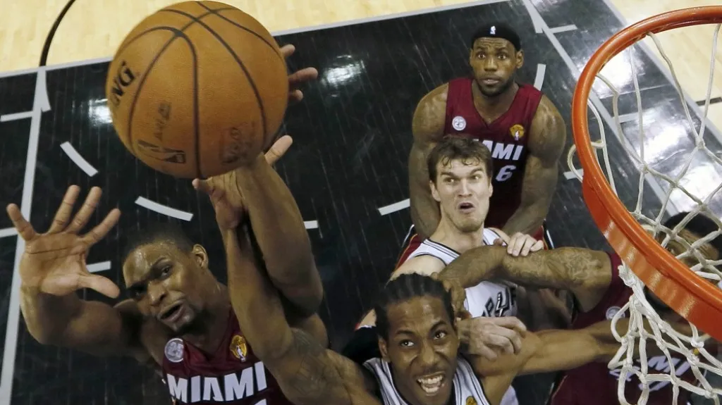 Utkání San Antonio - Miami