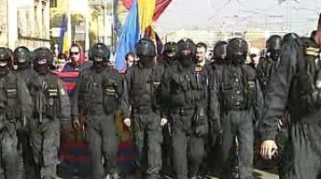 Průvod policistů