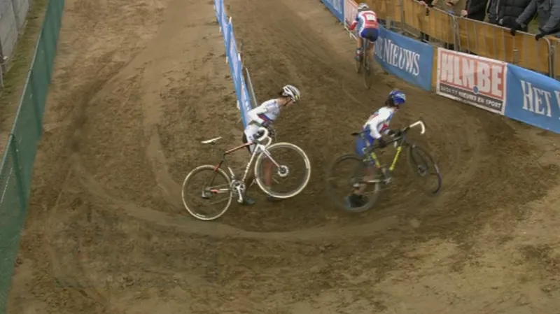 Sestřih SP cyklokrosařek v Belgii