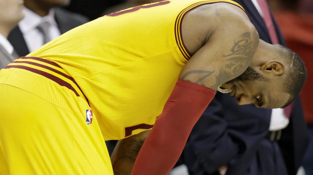 Zklamaný LeBron James