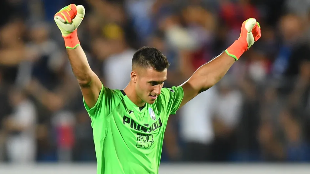 Brankář Atalanty Juan Musso