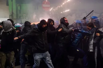 Ne všem jsou Hry po chuti, násilné protesty rozháněla policie