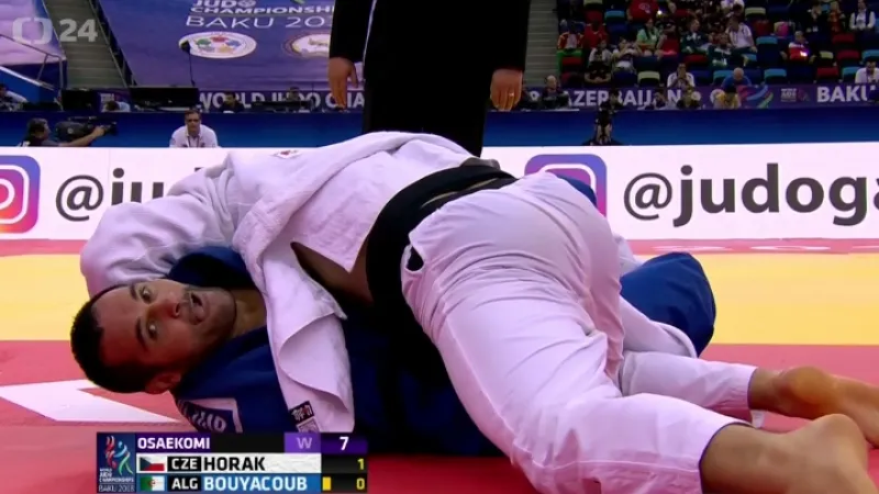 Matějčková i Horák se prali vyrovnaně, ale záhy vypadli