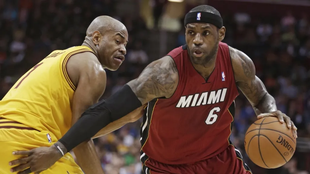 Nezastavitelný LeBron James