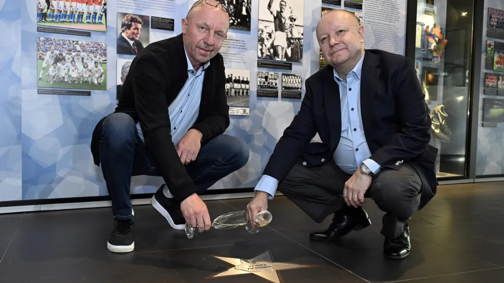 Miroslav Kadlec s předsedou FAČR Petrem Fouskem