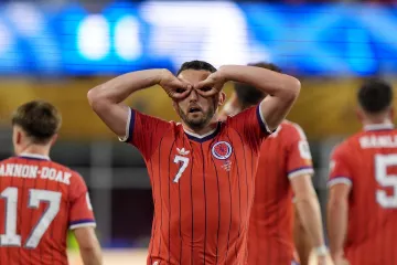 John McGinn a jeho typická oslava gólu