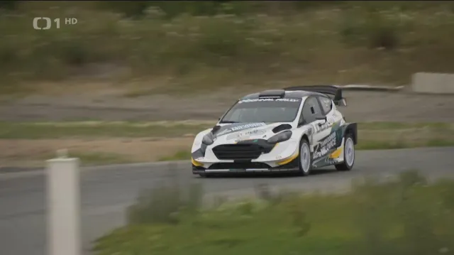 Účastníky Bohemia Rally čeká také erzeta na milovickém tankodromu