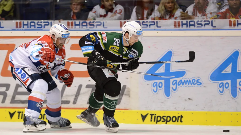 Utkání Pardubice - Karlovy Vary