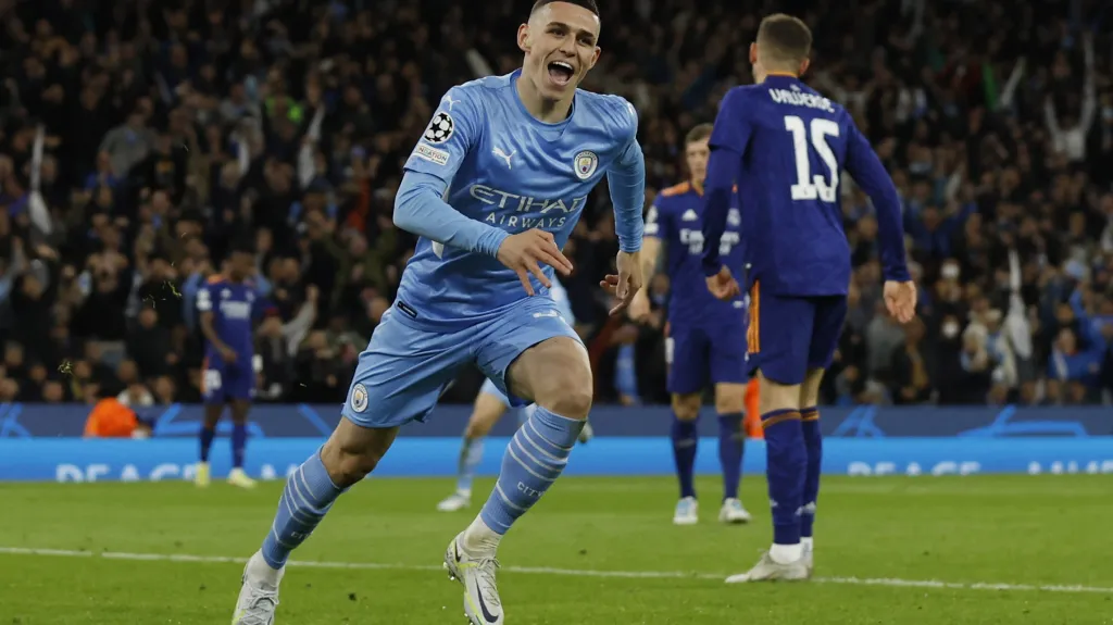 Phil Foden z Manchesteru City slaví gól v síti Realu Madrid