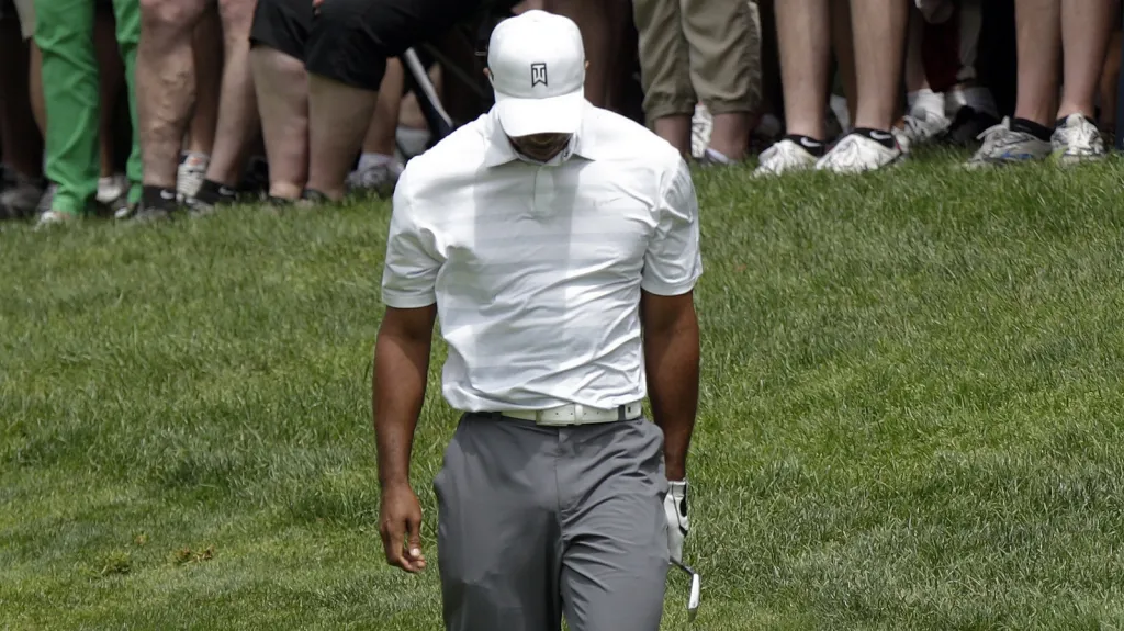 Zklamaný Tiger Woods