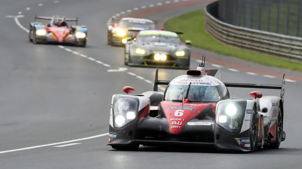 Automobilové závody 24 hodin Le Mans