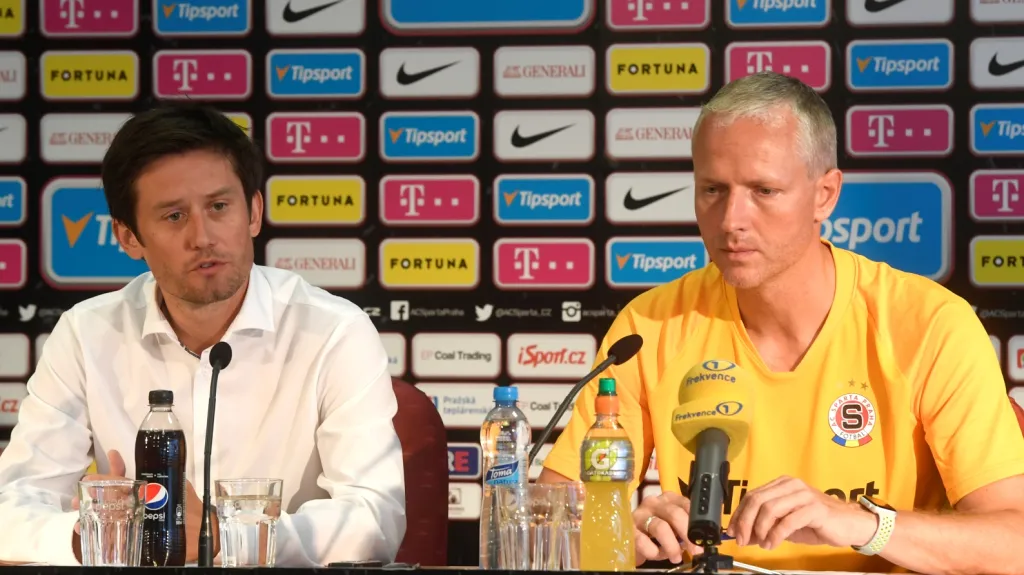 Sportovní ředitel Sparty Tomáš Rosický (vlevo) a trenér Václav Jílek