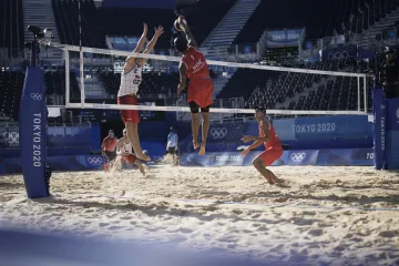 David Schweiner se snaží zablokovat Vjačeslava Krasilnikova