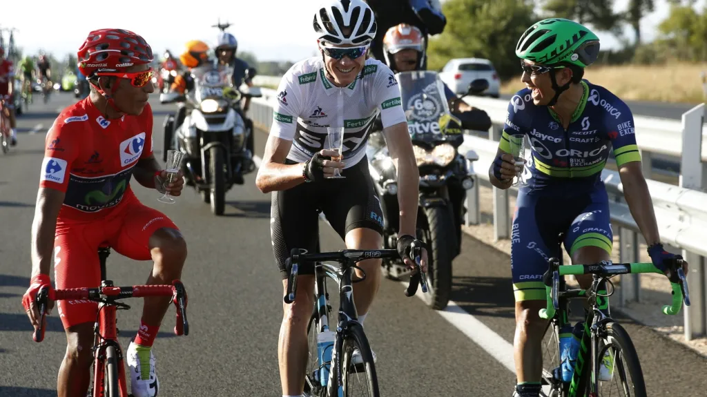 Tři muži z pódia Vuelty 2016 - zleva Quintana, Froome a Chaves