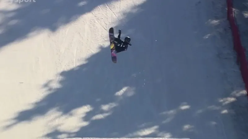 Tess Coadyová ve finále Big Airu