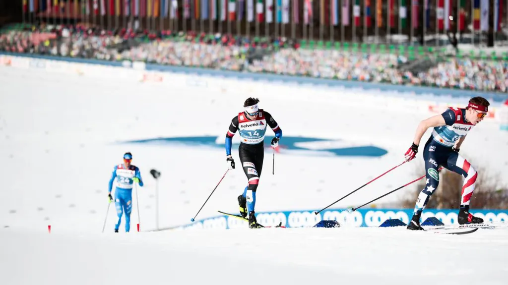 Ondřej Černý (uprostřed)