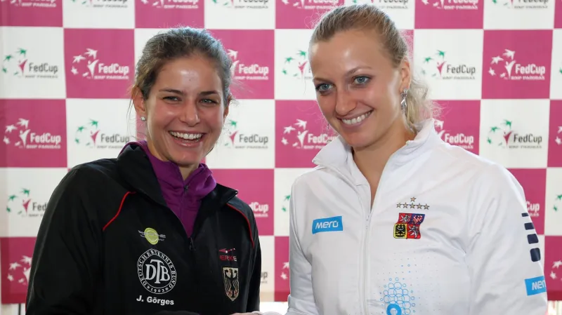 Julia Görgesová s Petrou Kvitovou