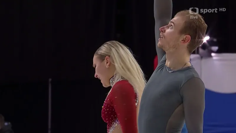 Volný tanec Natálie a Filipa Taschlerových na Americké brusli