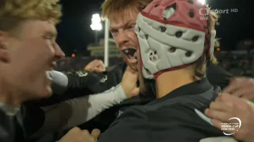 Dramatický závěr utkání a postupová pětka Warriors