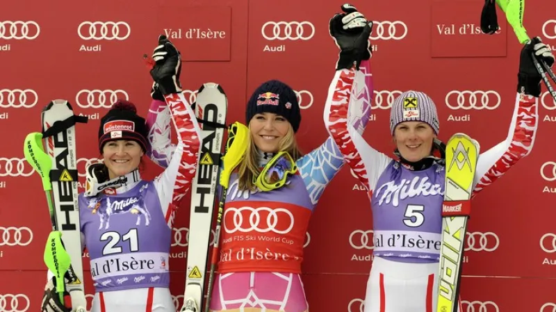 Superkombinaci ve Val d`Isere vyhrála američanka Lindsey Vonnová, na stupně vítězů ji doprovodily Rakušanky Elisabeth Görglová a Nicole Hospová.