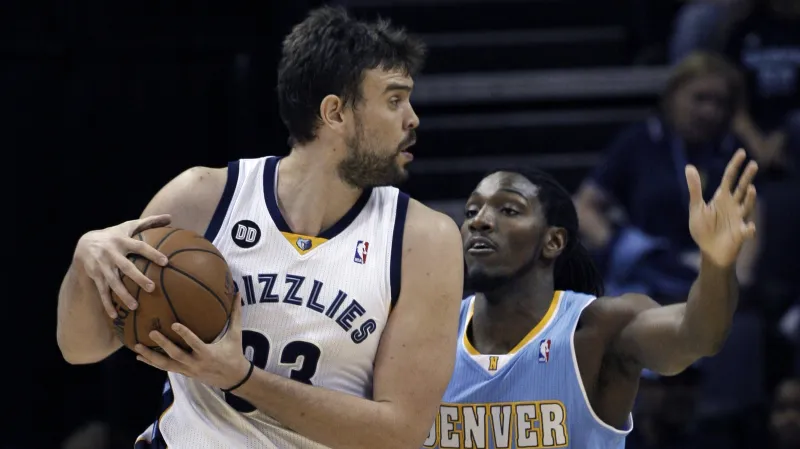 Marc Gasol v dresu Memphisu