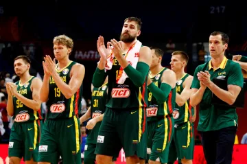 Loučící se hráči Litvy