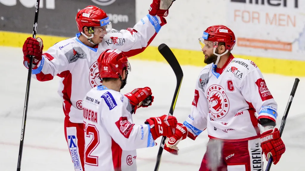 Martin Růžička se raduje z branky