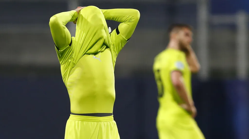 Zklamaní fotbalisté české jednadvacítky