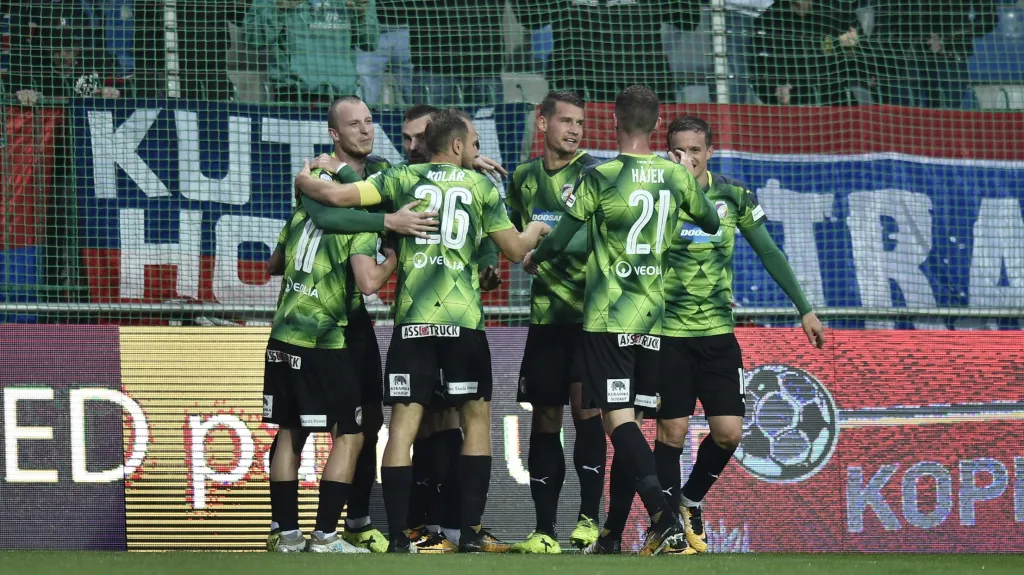 Slavící fotbalisté Plzně