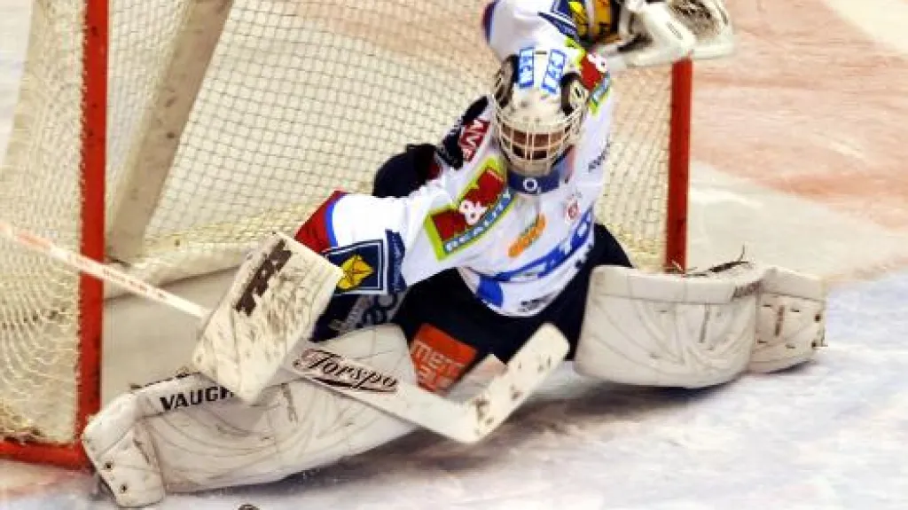 Pardubický brankář Martin Růžička