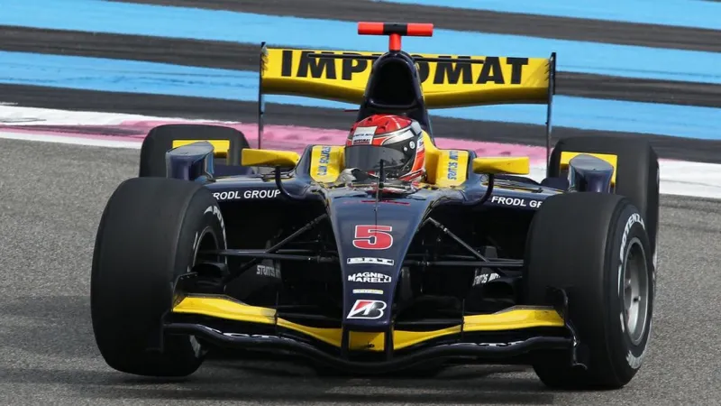 Český jezdec GP2 Josef Král