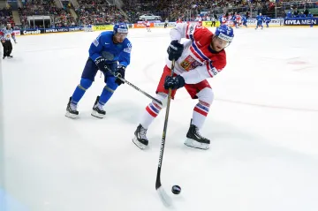 Jakub Jeřábek v utkání z Kazachstánem