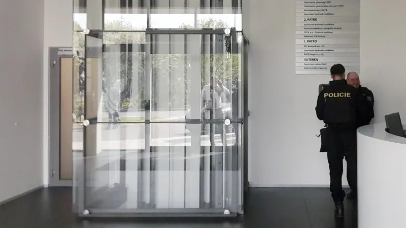 Policejní zásah v budově Fotbalové asociace ČR