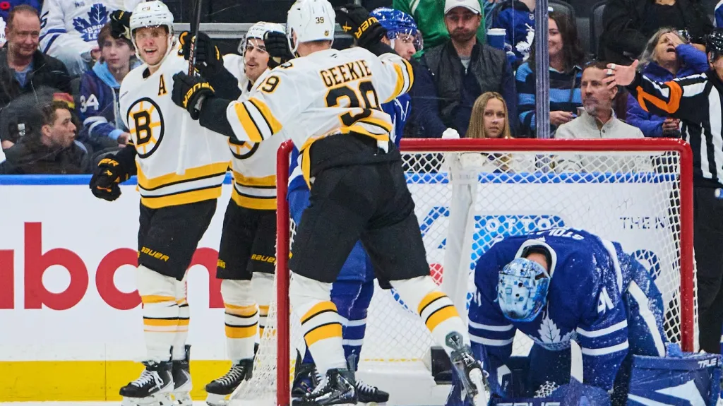 David Pastrňák slaví 399. gól v NHL