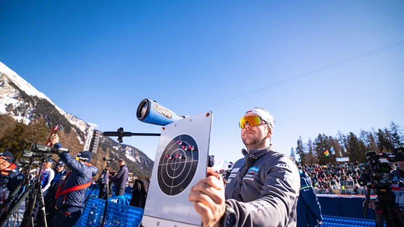 Trenér Lukáš Dostál