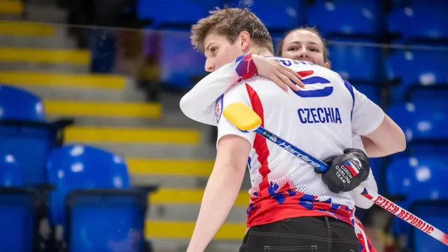 Zelingrová s Chabičovským porazili v zápase o udržení Čínu