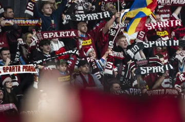 Fanoušci hokejové Sparty