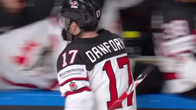 Gól v utkání USA – Kanada: Danforth – 2:4 (60. min.)