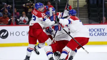 Curran a Poletín o šťastné vítězné trefě proti Kanadě