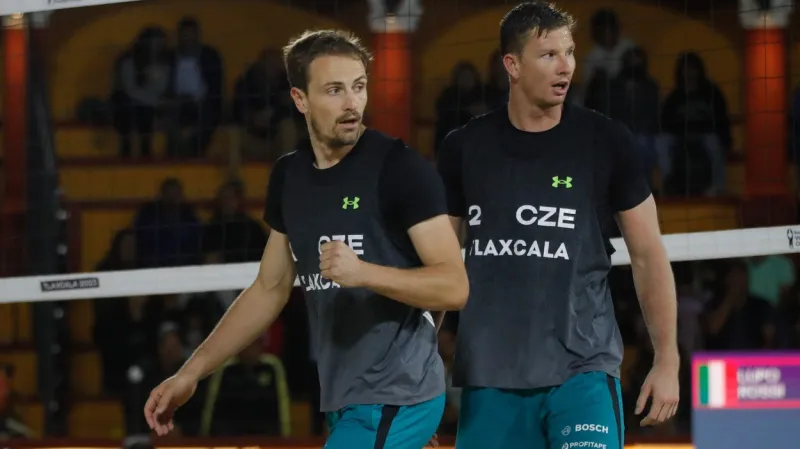 Perušič a Schweiner si na MS zahrají o medaile