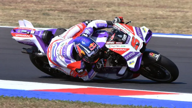 Zarco vyhrál svou první Velkou cenu kubatury MotoGP