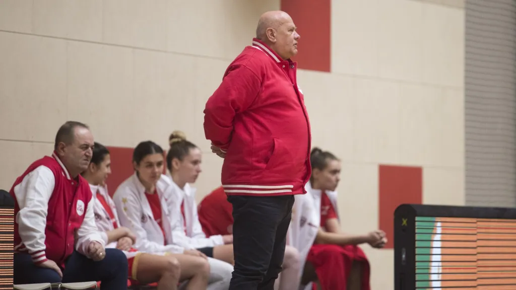 Trenér Slavie Praha Jozef Rešetár