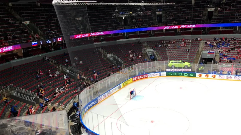 Nízké návštěvy na zápas Slovinců s Nory a Kanadou