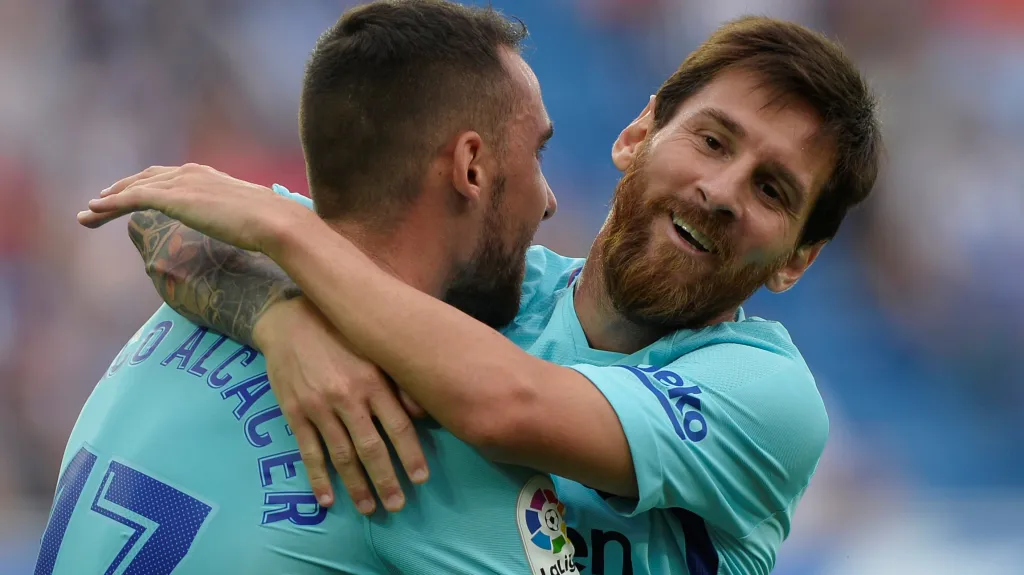 Slavící Messi a Paco Alcácer