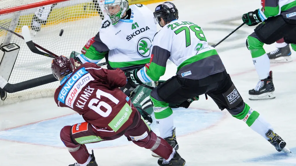 Lukáš Klimek střílí gól Mladé Boleslavi