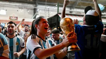 Horizont ČT24: Argentinci na chvíli zapomněli na řadu problémů v zemi