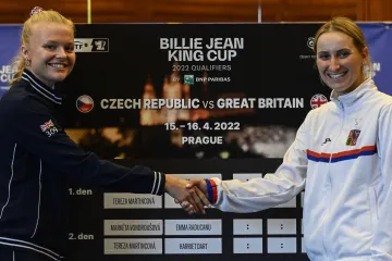 Harriet Dartová a Markéta Vondroušová